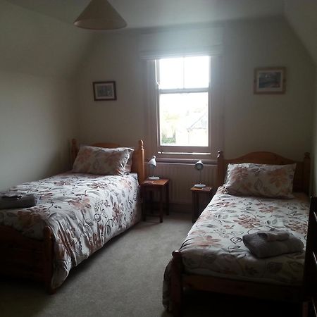 Rowlands Castle No 41 Bed & Breakfast Rowland's Castle ภายนอก รูปภาพ