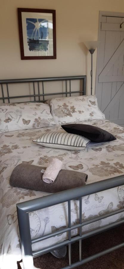 Rowlands Castle No 41 Bed & Breakfast Rowland's Castle ภายนอก รูปภาพ