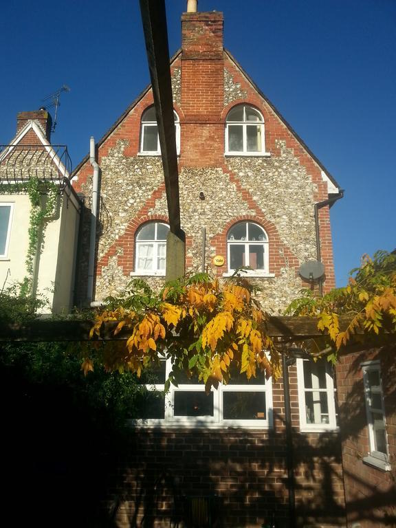 Rowlands Castle No 41 Bed & Breakfast Rowland's Castle ภายนอก รูปภาพ